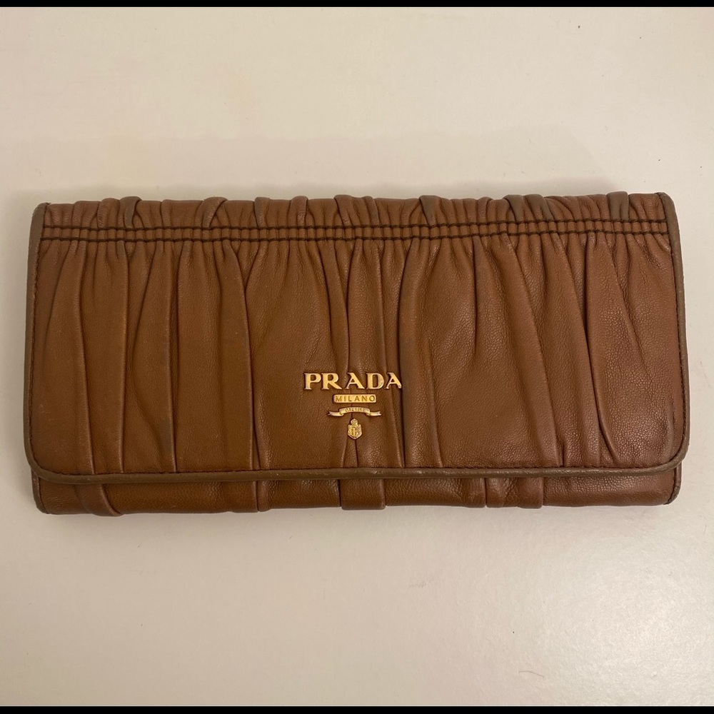 SOLD Brown Leather Prada Wallet - Picture 1 of 14